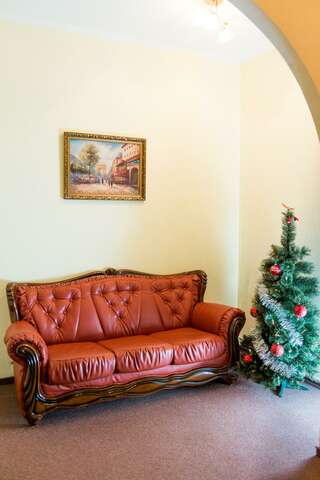 Гостиница Дворянская Курган Номер люкс-3