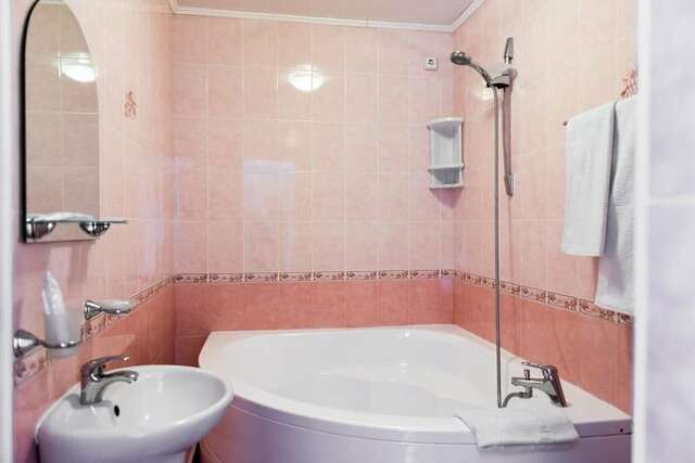 Гостиница Дворянская Курган-26