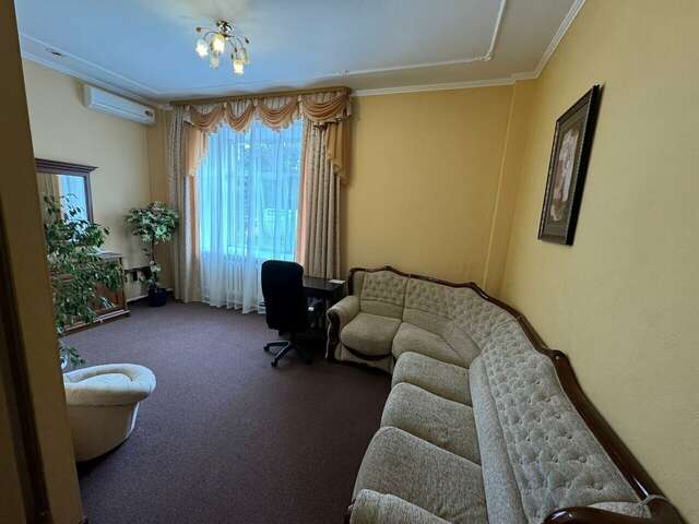 Гостиница Дворянская Курган-108